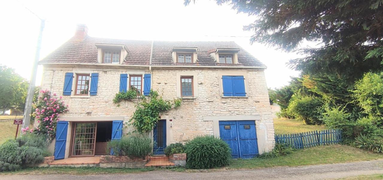 Varzy La Maison Bleue מראה חיצוני תמונה